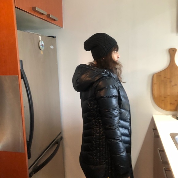 New Lole Jacket with hood - Picture 2 of 7